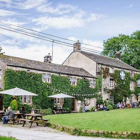 The Lister Arms Hotel Malham Buitenkant foto